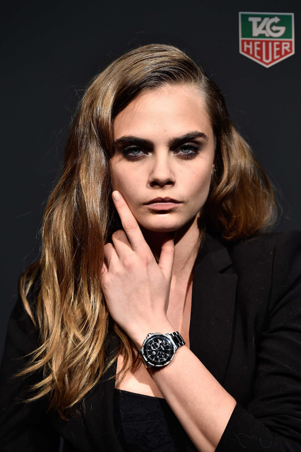 Cara Delevingne And UK Black Dial Copy TAG Heuer Formula 1