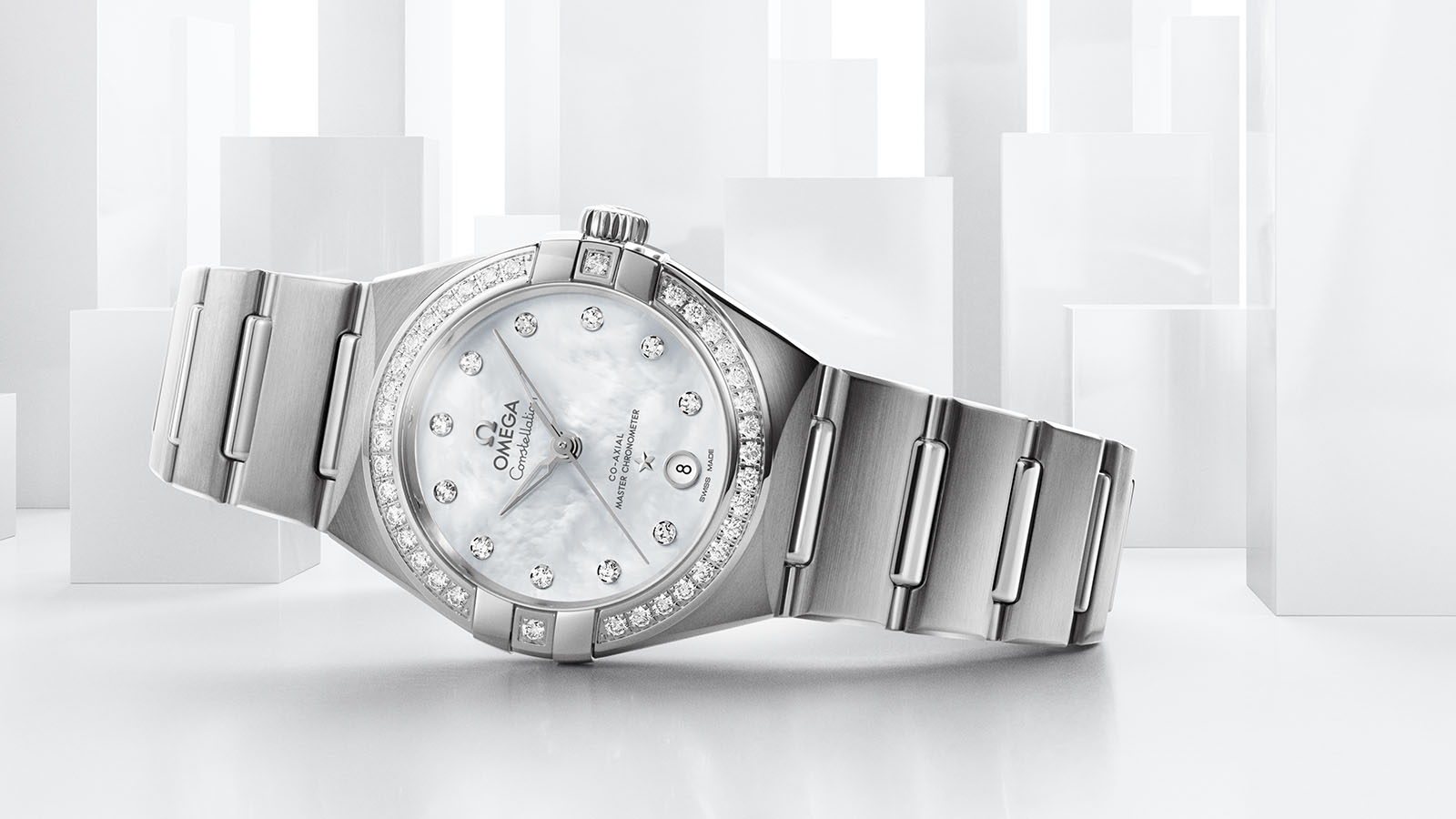 The stainless steel fake watches are decorated with diamonds.